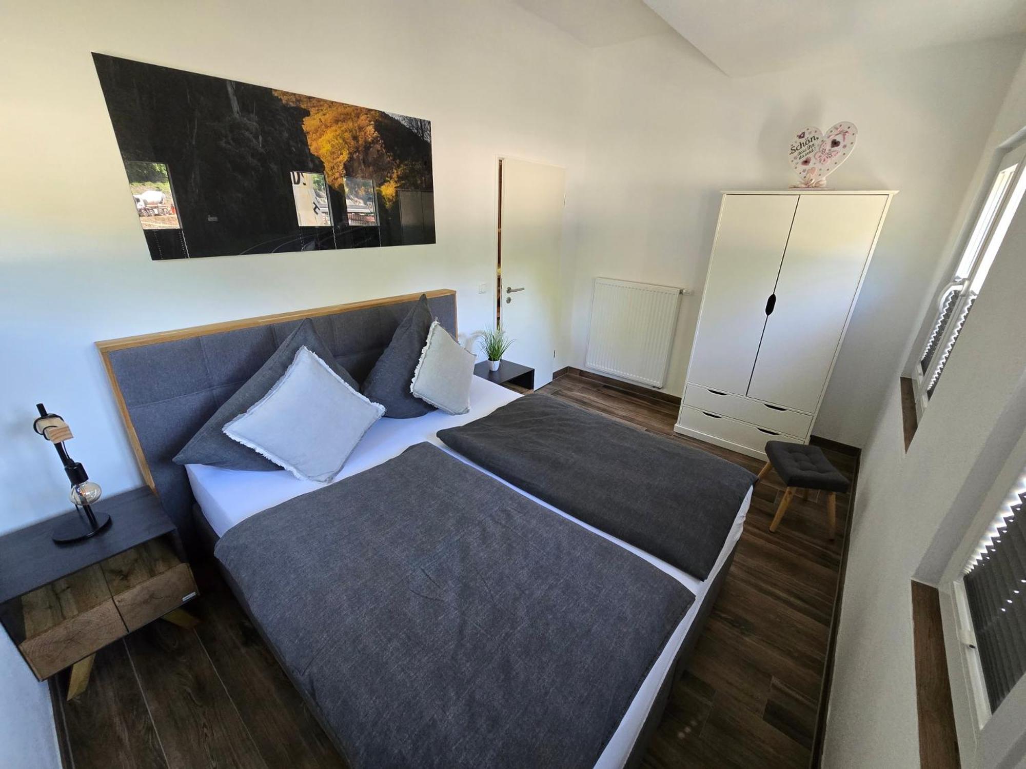 Ferienapartment Zur Bunten Kuh Walporzheim Бад-Нойенар-Арвайлер Экстерьер фото