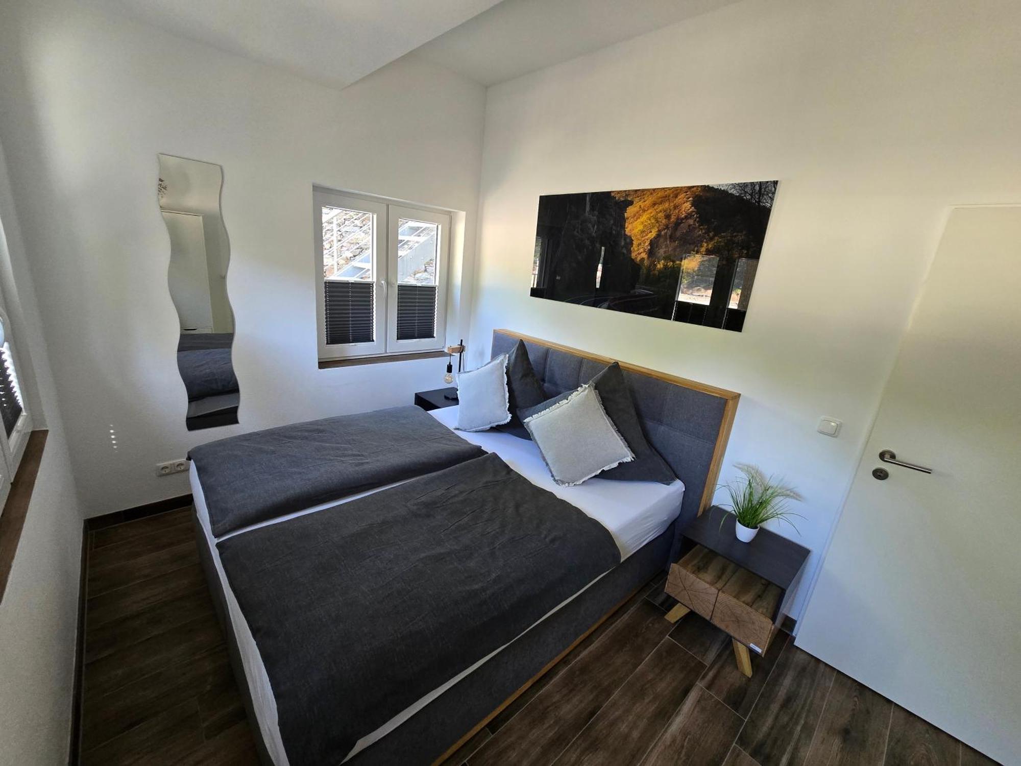 Ferienapartment Zur Bunten Kuh Walporzheim Бад-Нойенар-Арвайлер Экстерьер фото